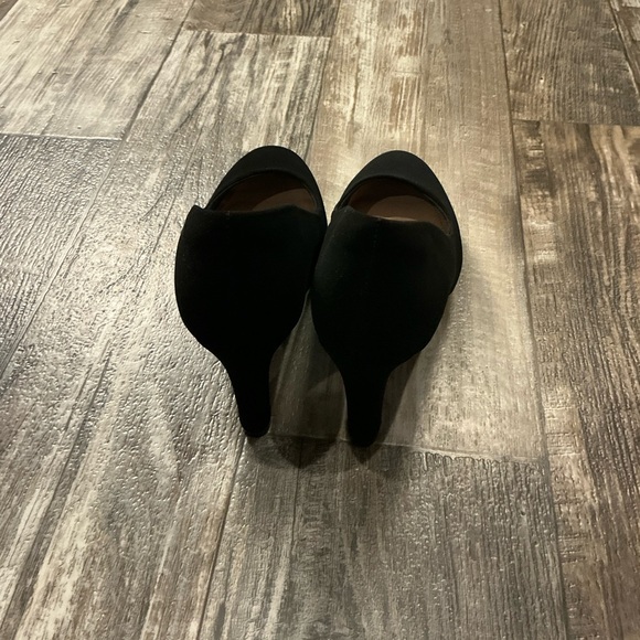 Dream Pairs Classic Black Velvet Heels Size 7.5 - Picture 15 of 16